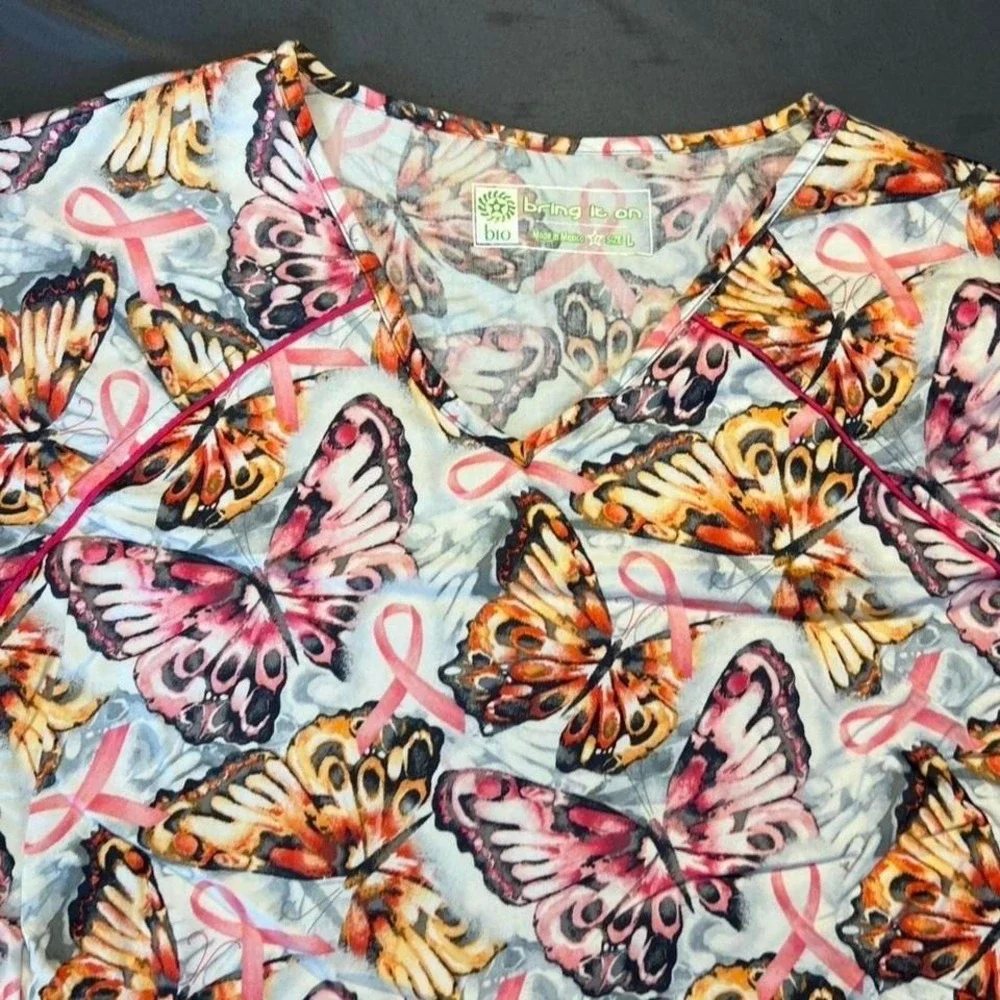 Bring It On‎ BIO Scrub Top Large Butterfly Pink Ribbon Breast Cancer Awareness